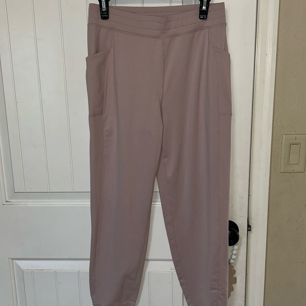 NWT Fabletics Women’s Joggers Mauve/Pink